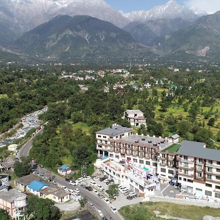 D'Polo Club & Spa Resort 다람샬라 외부 사진