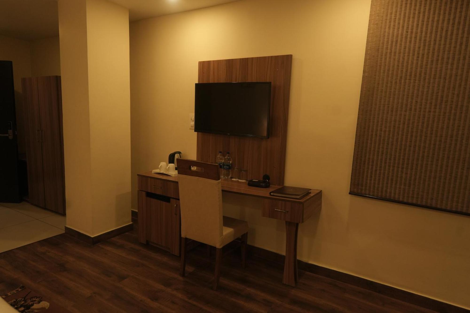 D'Polo Club & Spa Resort 다람샬라 외부 사진