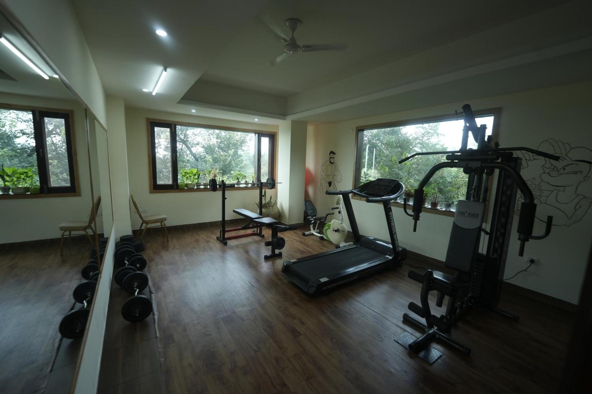 D'Polo Club & Spa Resort 다람샬라 외부 사진