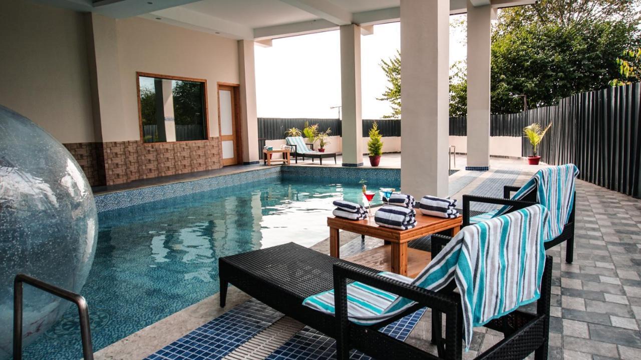 D'Polo Club & Spa Resort 다람샬라 외부 사진