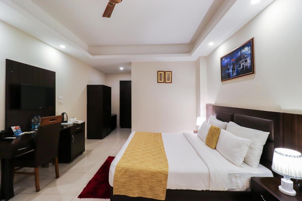 D'Polo Club & Spa Resort 다람샬라 외부 사진